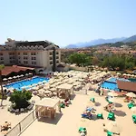 Julian Club Hotel