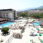 Julian Club Hotel
