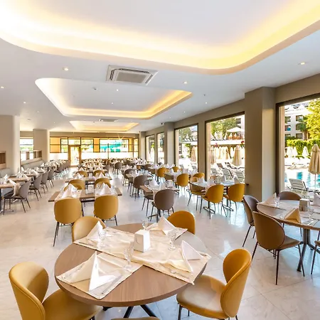 Hotel Julian Club