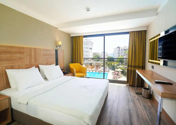 Hotel Julian Club