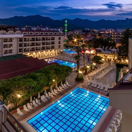 Hotel Julian Club