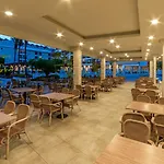Hotel Julian Club